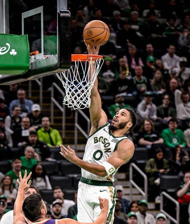 字母哥爆冷击败阿森纳，比分优势明显引爆全场！